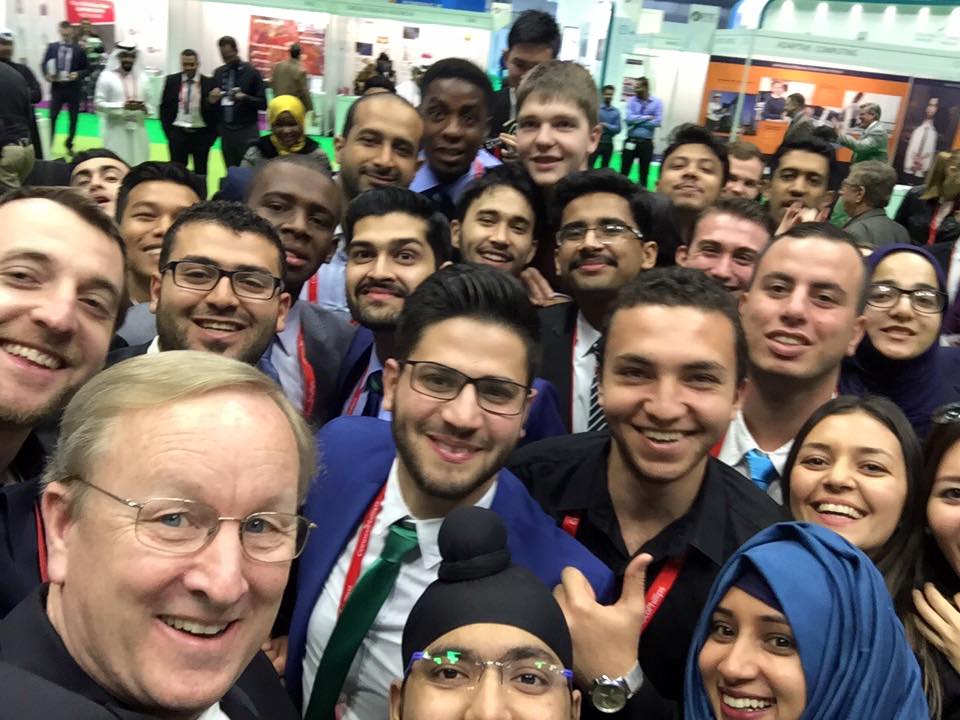 #SPElfie of the IPTC Student Participants and SPE President Nathan Meehan